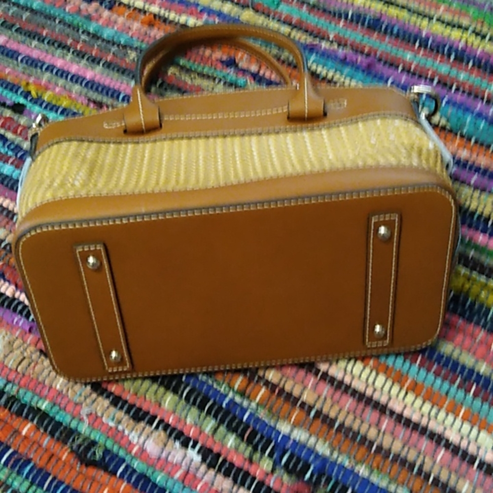 NWT Dooney and Bourke Beacon Woven Domed Satchel Embossed Leather Natural Brown - Picture 5 of 5
